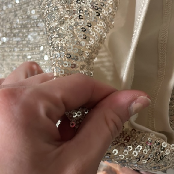 🛍️EUC Sequin skirt size L(j) 161 - Picture 2 of 3